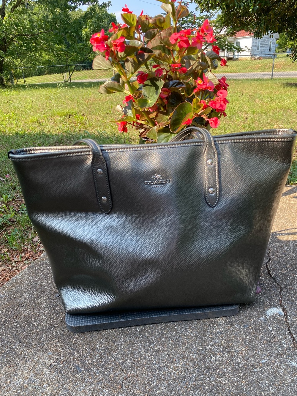 Coach City Zip Top Tote in Gunmetal Metallic Silver